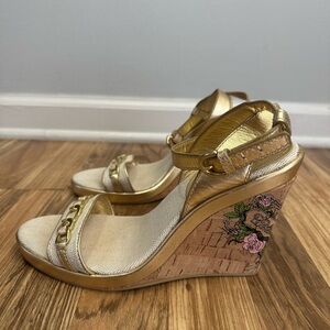 Women’s Coach Ellette Rose Tattoo wedges/heels fashion shoes/tan/beige Sz 7.5 B